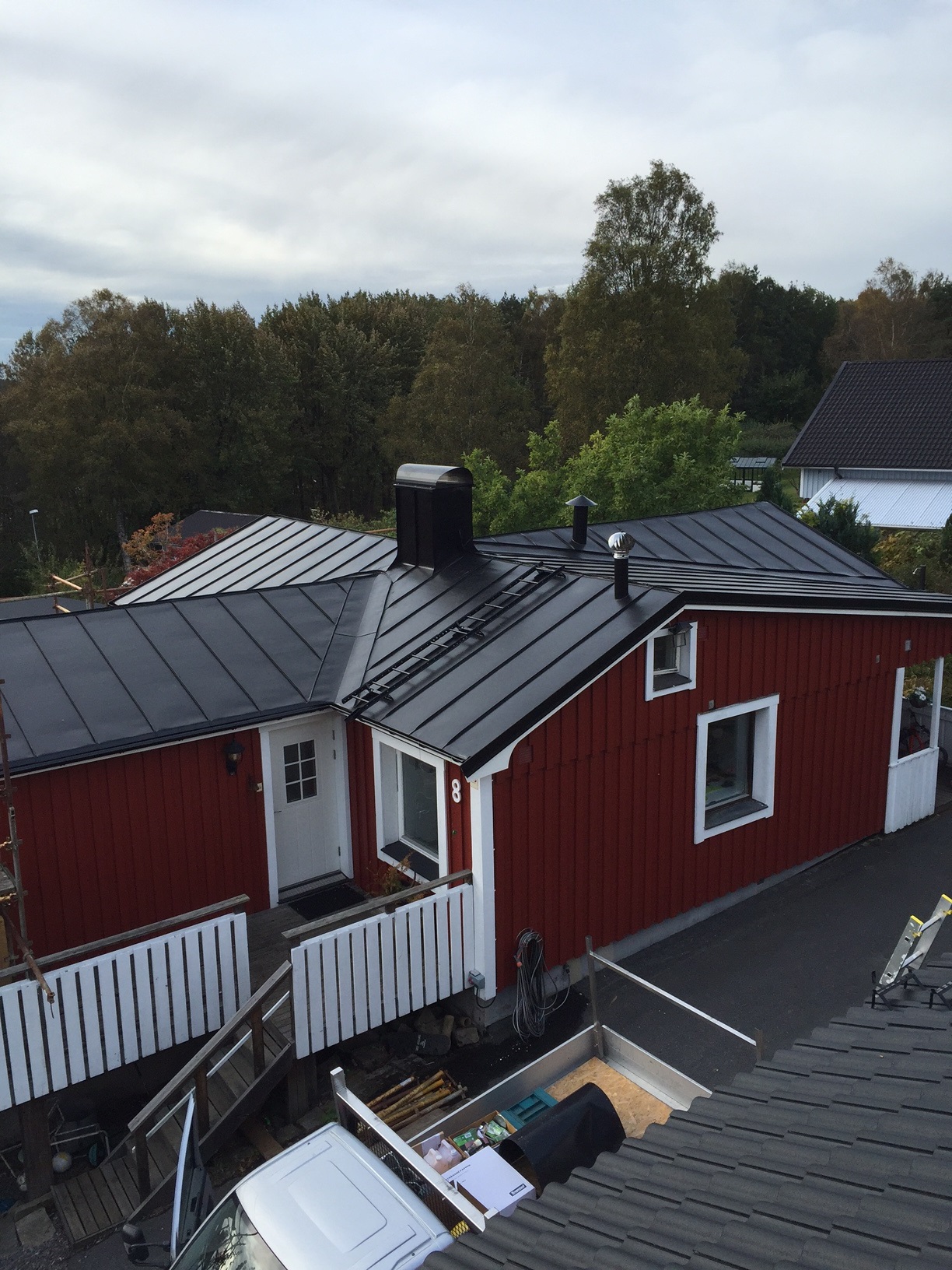Takplåt takläggning